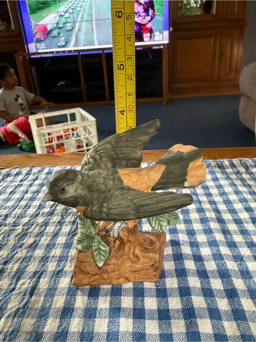 Vintage Porcelain Bird Figurine: Rare Collectible Sculpture for Home Decor